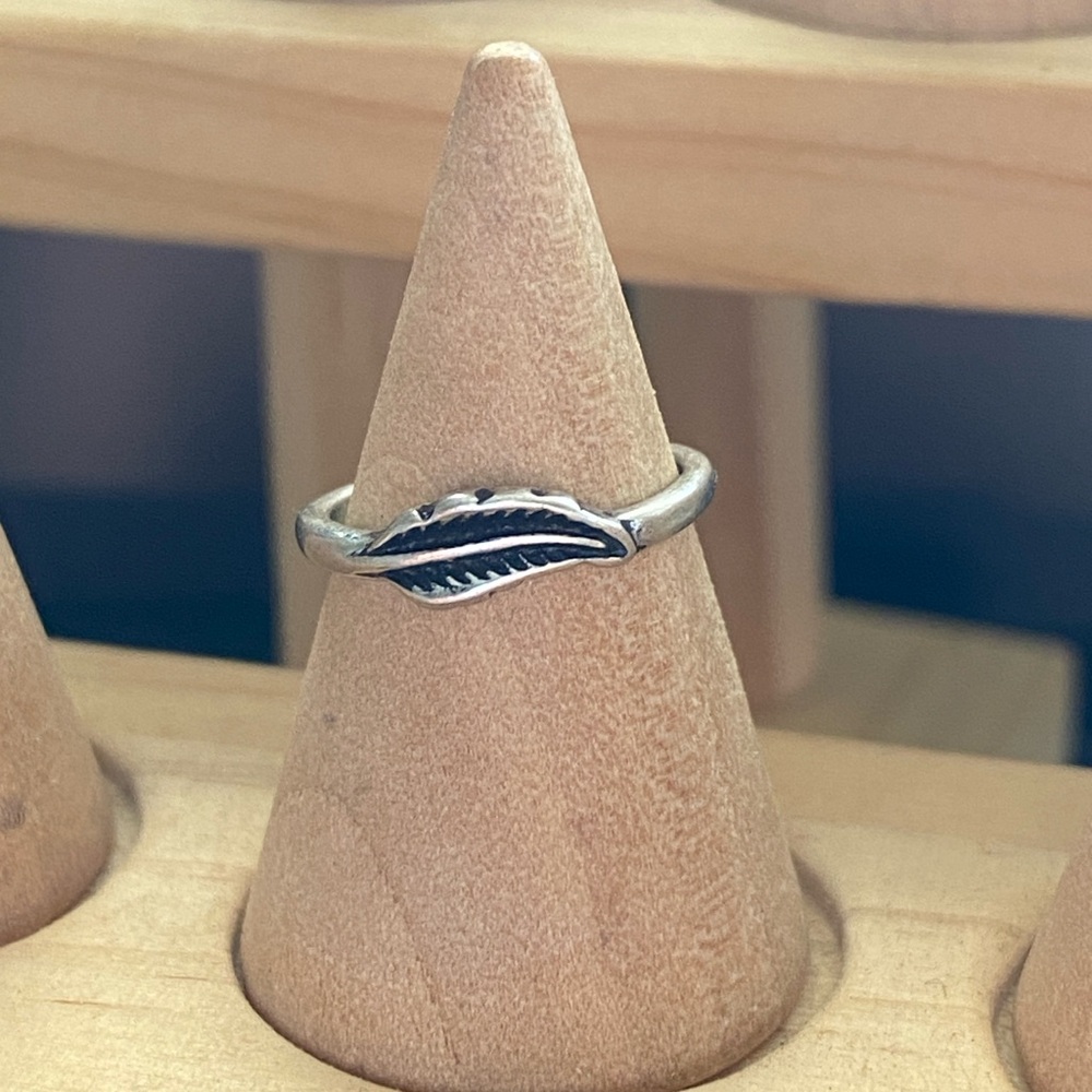 Silver Ring Set - Picture 5 of 8